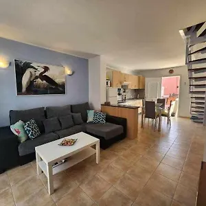 https://taty-house-sea-view.hotelsfuerteventura.org